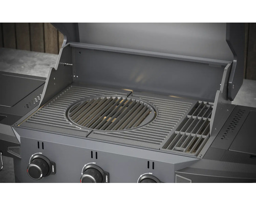 Grill med grillgaller och öppet lock