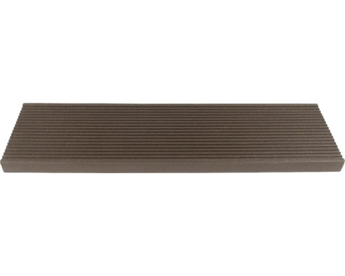 Trallbräda av plast med räfflad yta