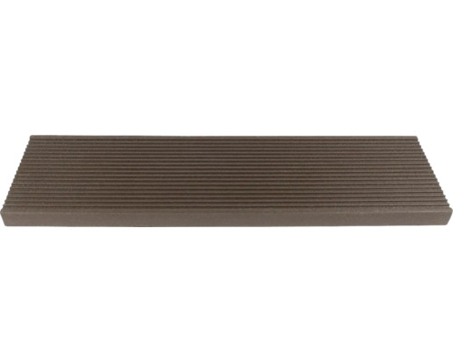 Trallbräda av räfflat material