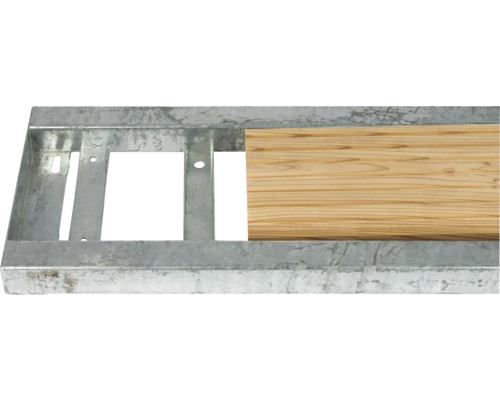 Metallram med träbräda