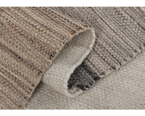 Detaljvy av en vävd matta