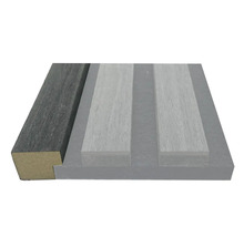 Väggpanel med trästruktur