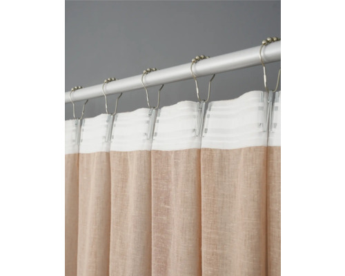 Duschdraperi av tyg med ringupphängning på en stång