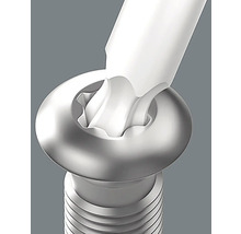 Skruv med invändig mångkantskalle och verktyg i bruk