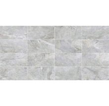 Kakel med marmorlook, lagda i ett rutnät