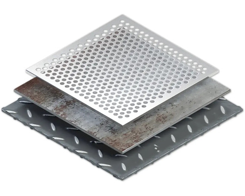 Bild av tre metallplåtar med olika mönster: perforerad plåt, räfflad plåt och durkplåt