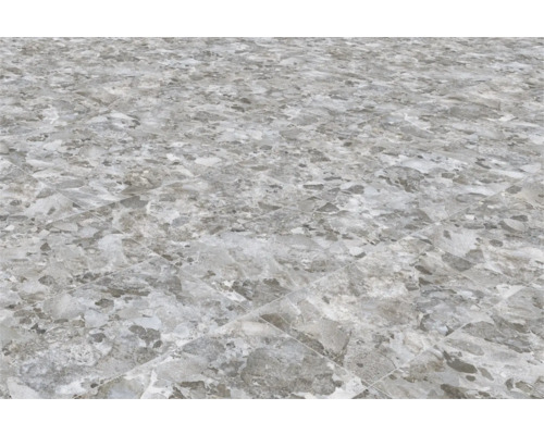 Grå golvplattor med stenmönster