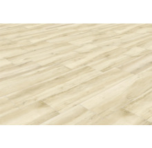 Golvbeläggning med träutseende lagd