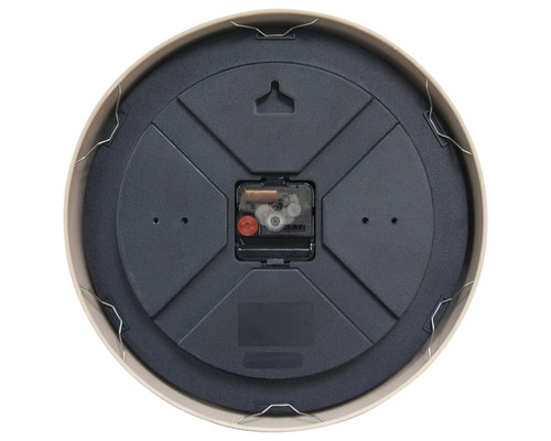 Baksida av en väggklocka med upphängning