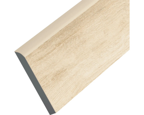 Sockel med trästruktur