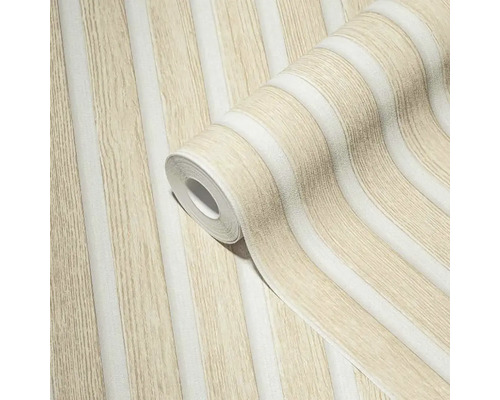 Tapetrulle med trästrimmigt mönster