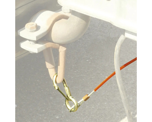 Brytkabel fäst på släpvagn