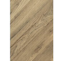 Närbild av ett laminatgolv med träutseende.