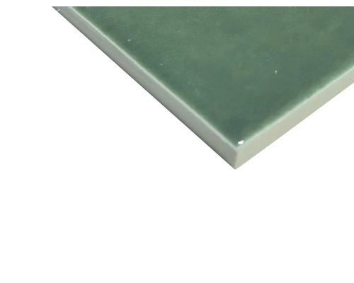 Grön keramisk platta