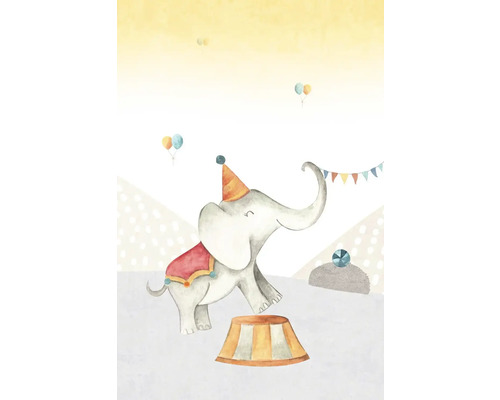 Illustration av en cirkuselefant med hatt på en piedestal