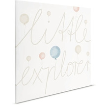 Dekorativ canvas med texten Liten upptäcktsresande och ballongillustrationer.