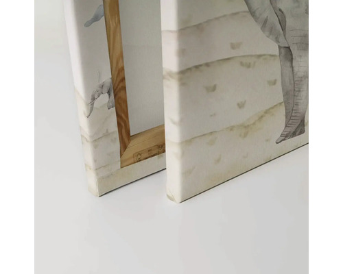 Detaljvy av två canvastavlor med elefantmotiv