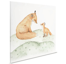 Canvastavla med mamma och ung räv på kullar