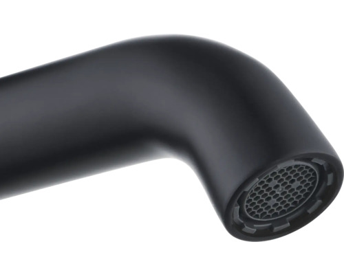 Metallisk vattenkran