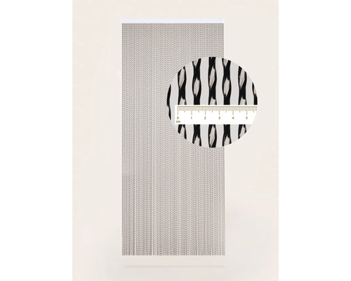 Dekorativ dörrgardin med svarta plasttrådar och förstorad detaljvy