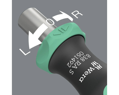 Detaljbild av Weras omkopplingsbara spärrskruvmejsel med instruktioner för rotationsriktning och spärr