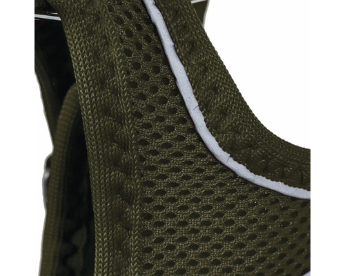 Närbild av andningsbart, grönt meshtyg