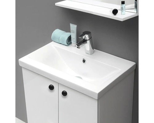 Tvättställ med handfat, armatur och hylla