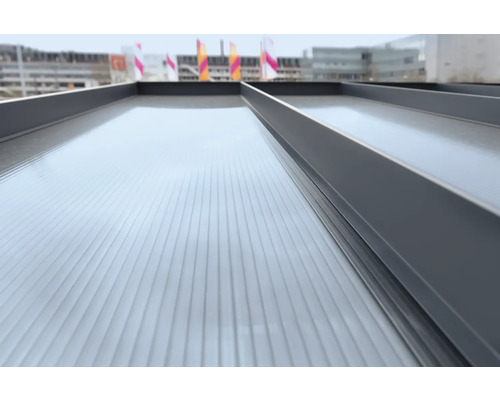 Takplattor av plast med ram