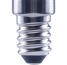 Närbild av E14-lampsockel