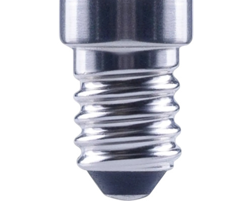 Närbild av E14-lampsockel