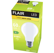 Förpackning av en Flair LED-lampa A60 E27 2700 Kelvin varmvit