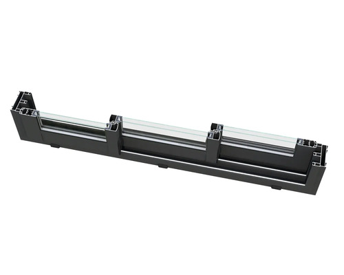 Tvärsnitt av ett fönster med ram och glas