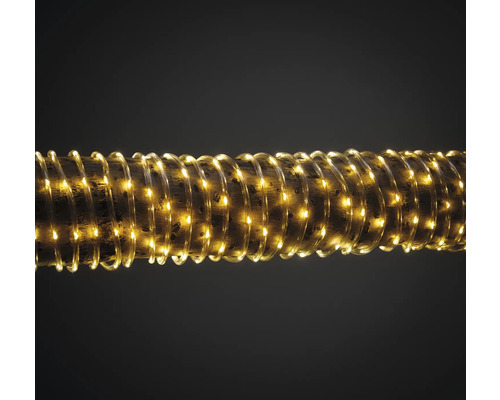 LED-ljusslinga på trä