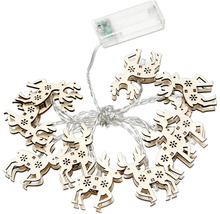 Ljusgirlang med renfigurer i trä och batterifack