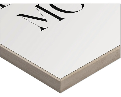 Närbild av en inramad bild med dekorativ skrift