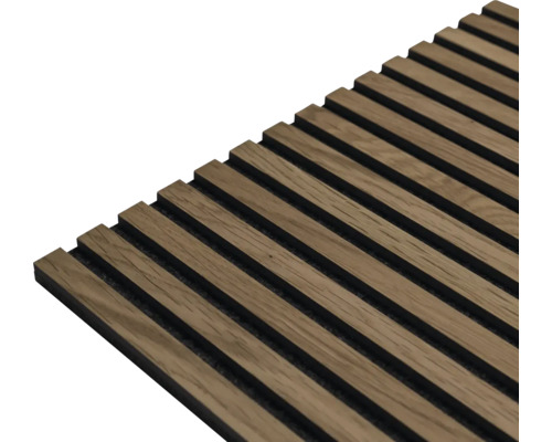 Träpanel med lamellstruktur för väggdekoration