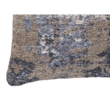 Dekorativ kudde med abstrakt mönster