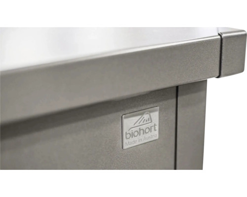 Biohort-logotyp på upphöjd bädd