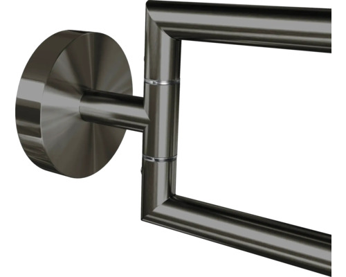 Svängbar handdukshängare för väggmontering