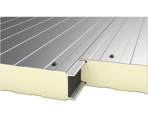 Sandwichpanel för tak med fästskruvar