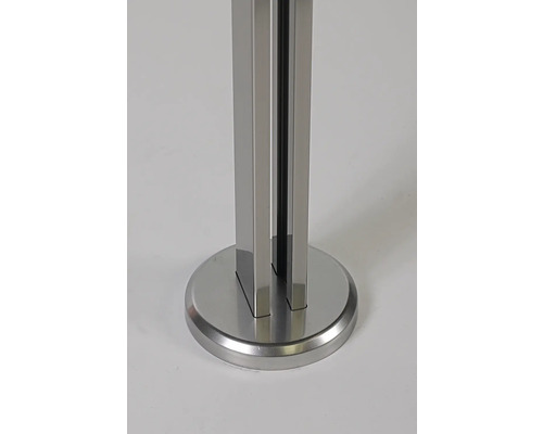 Fristående handdukshållare i metall