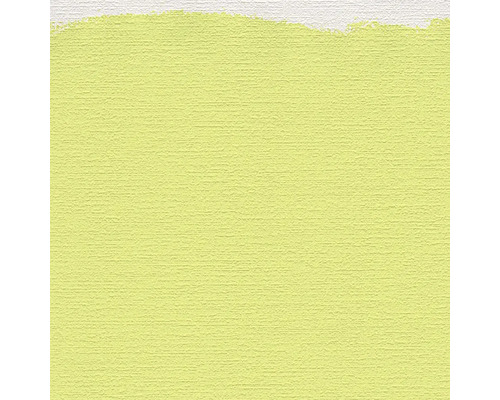 Ljus väggfärg på strukturerad yta