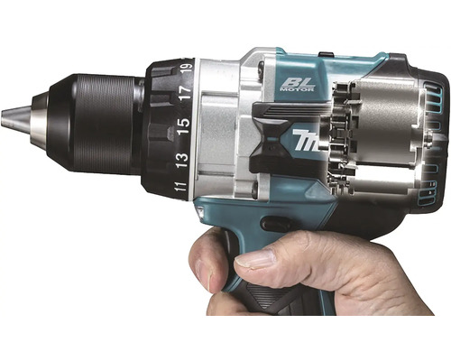 Makita sladdlös skruvdragare i handen