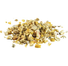 Hög med djurfoder med spannmål