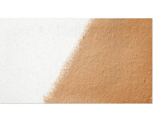 Vägg delvis målad med färg