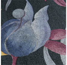 Närbild av en tapet med blomstermönster