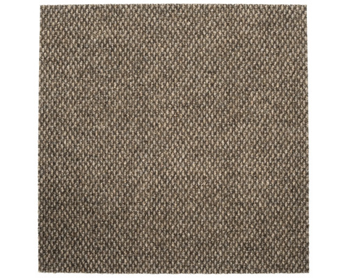 Närbild av en brun matta med tät vävstruktur