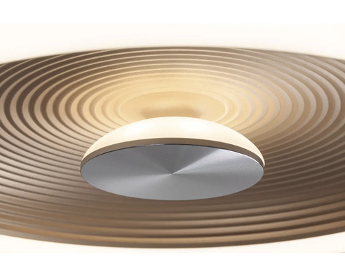 Närbild av en taklampa med LED-belysning