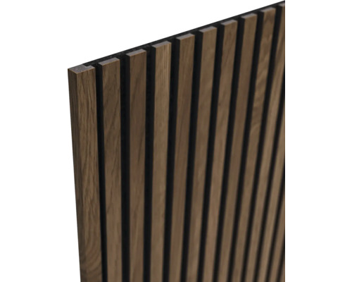 Träpanel med lameller för väggdekoration