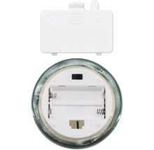 Batterifack för ett ljus med instruktioner för användning av två AA-batterier